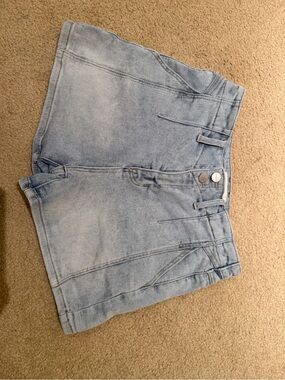 Light Blue Denim Women’s High-Waist Shorts